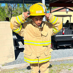 Meet your Posher, Brejon